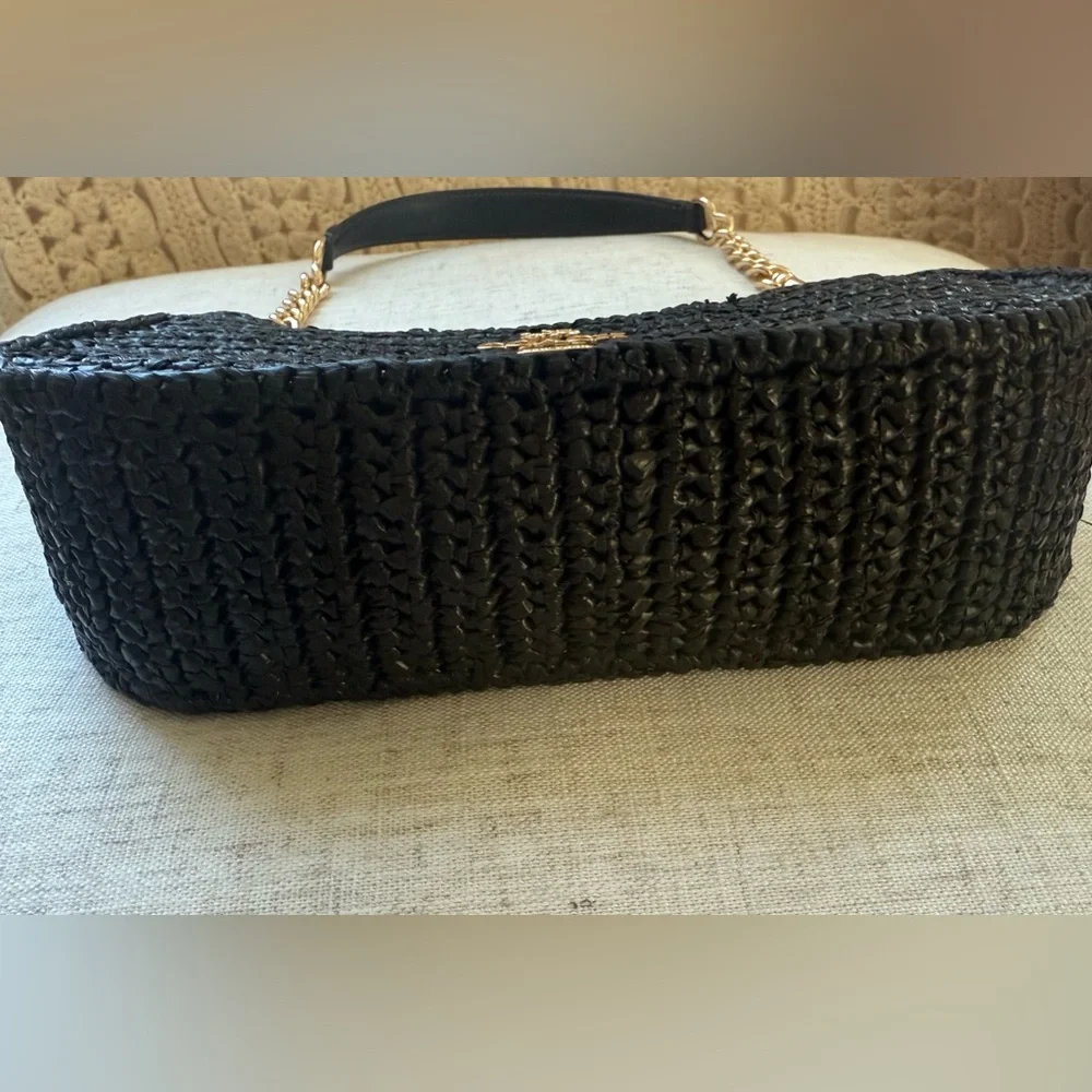 Coach Black Crochet Bag with Gold Chain - Picture 6 of 8